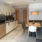 Haus Tirol لاديس